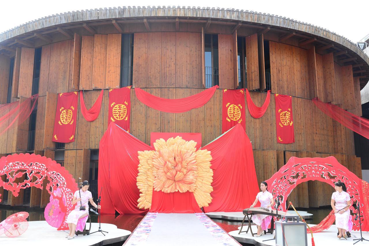 China Community Culture & Art Hotel Qingdao Exterior photo