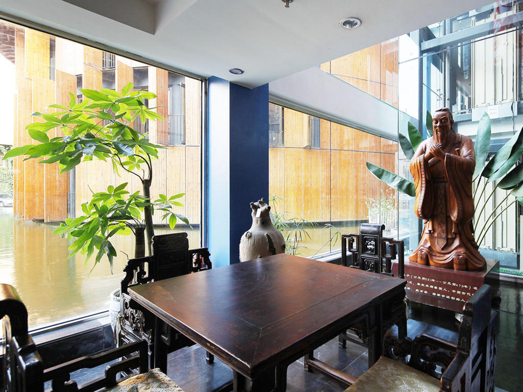 China Community Culture & Art Hotel Qingdao Exterior photo